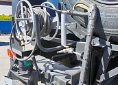 ППУА 1600/100 серии Unisteam-M1 на базе шасси УРАЛ 5557 с функцией мойки высокого давления